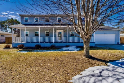 /international/us/2411-s-8th-avenue-escanaba-mi-110107244840/