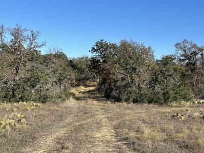 /international/us/2714-county-road-147-brownwood-tx-110096048877/