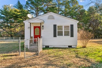 /international/us/1616-bena-lane-hayes-va-110101071067/