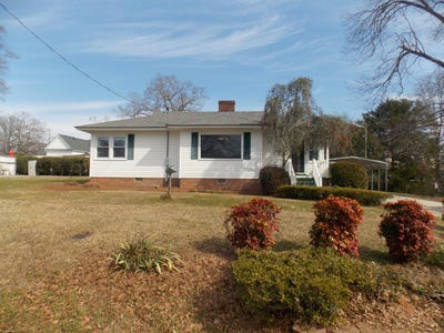 /international/us/306-s-maple-street-mccormick-sc-110107936566/
