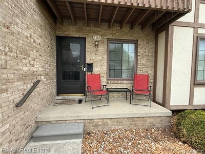 /international/us/802-country-club-drive-st-clair-shores-mi-110107997108/