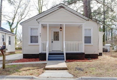 /international/us/907-mckinley-avenue-suffolk-va-110107415626/