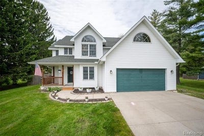 /international/us/11363-mckinley-road-montrose-twp-mi-110108142903/