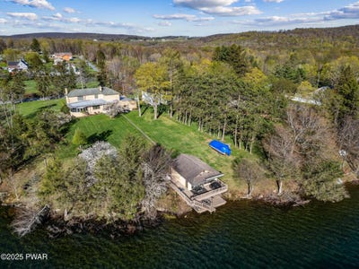 /international/us/343-crystal-lake-carbondale-pa-110099520653/