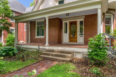 /international/us/337-transylvania-park-lexington-ky-110108030988/