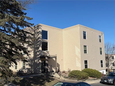 /international/us/607-19th-street-nw-rochester-mn-110106342085/
