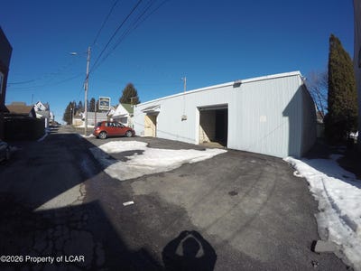 /international/us/902-n-penn-court-hazleton-pa-110106230490/