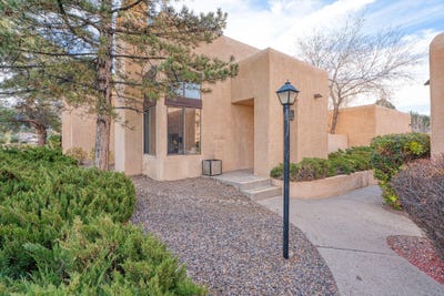 /international/us/10277-las-casitas-court-ne-albuquerque-nm-110108569838/