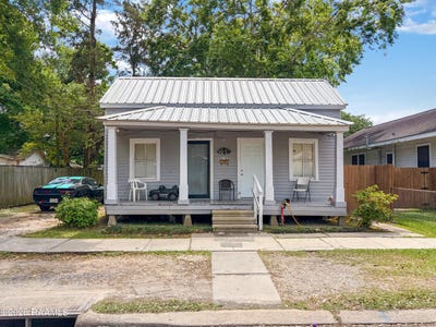 /international/us/312-hobson-street-lafayette-la-110110343365/