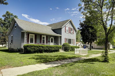 /international/us/300-n-beebe-avenue-peshtigo-c-wi-wi-110109041864/