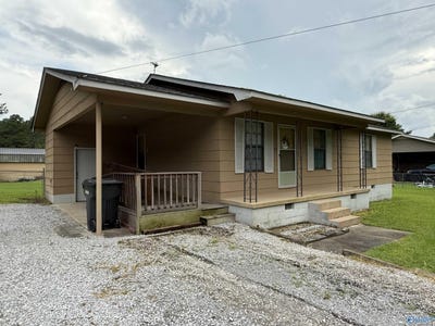 /international/us/4435-pilgrims-rest-road-southside-al-110100375847/