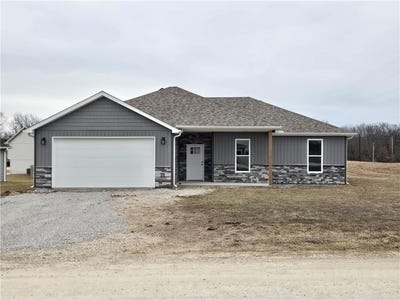 /international/us/97-se-451st-road-warrensburg-mo-110105867857/
