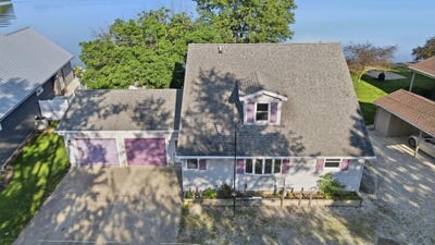 /international/us/5295-north-shore-drive-celina-oh-110108412813/