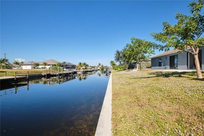 /international/us/3520-3524-sw-17th-avenue-cape-coral-fl-110106430035/