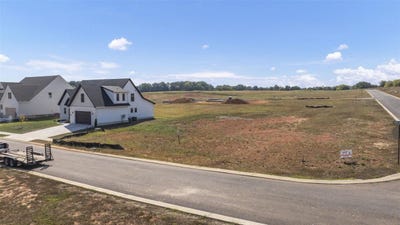 /international/us/1013-paddlers-way-alvaton-ky-110102333846/