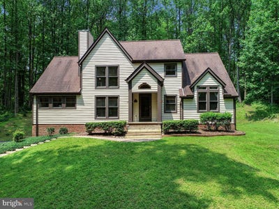 /international/us/13737-lakeside-drive-clarksville-md-110100816494/