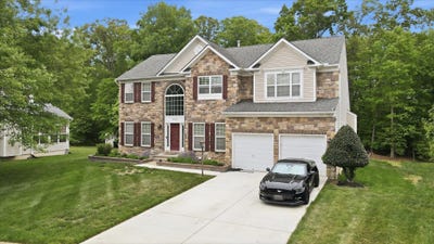/international/us/16603-mannington-road-accokeek-md-110107439988/