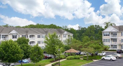 /international/us/631-sloan-court-matawan-nj-110107256011/