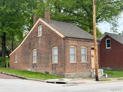 /international/us/600-s-charles-street-belleville-al-110104883764/