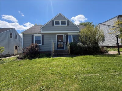 /international/us/9316-alexander-road-garfield-heights-oh-110108016080/
