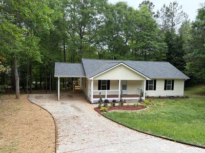 /international/us/115-richard-st-clarkesville-ga-110107822186/