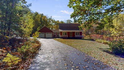 /international/us/189-kennebec-trail-turner-me-110120589578/