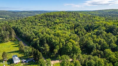 /international/us/l29-county-highway-45-milford-ny-110106213691/