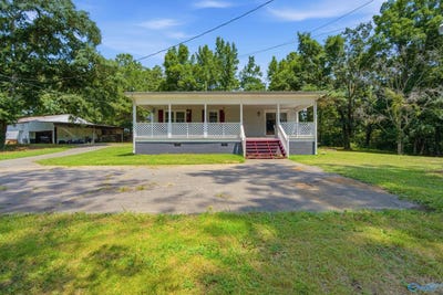 /international/us/286-county-road-1241-vinemont-al-110108682702/