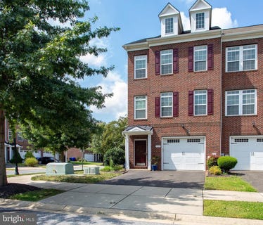 /international/us/12389-sandstone-st-waldorf-md-110119738831/