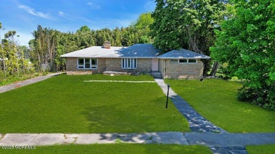 /international/us/101-hathaway-avenue-deal-nj-110099309561/