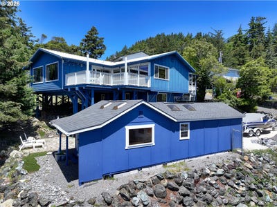 /international/us/29790-hound-dog-rd-goldbeach-or-110108471645/