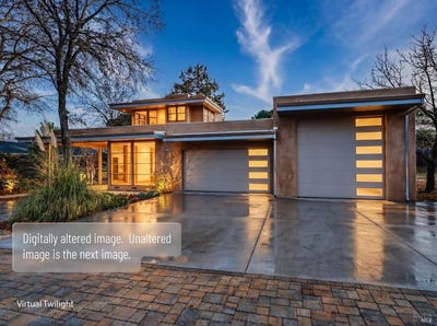 /international/us/540-s-cloverdale-boulevard-cloverdale-ca-110105751891/
