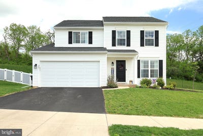 /international/us/341-old-ivy-drive-bellefonte-pa-110108343605/