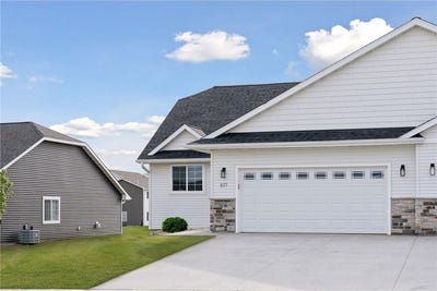 /international/us/603-s-division-street-roberts-wi-110108199175/