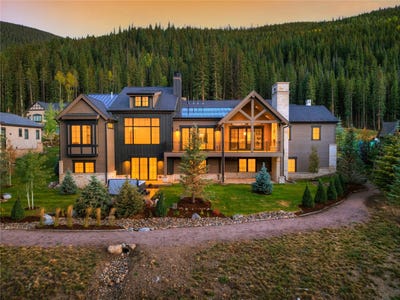 /international/us/90-w-trade-court-keystone-co-110102392681/