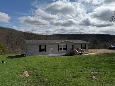 /international/us/1108-patchel-run-road-franklin-pa-110098561056/