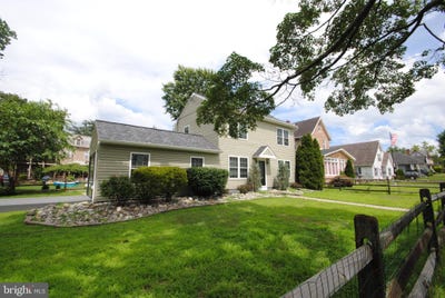 /international/us/908-garfield-avenue-palmyra-nj-110100840256/