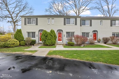 /international/us/716-graefield-court-birmingham-mi-110106305803/
