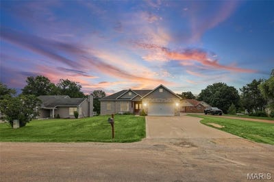 /international/us/39-shore-drive-sw-edwardsville-il-110109101697/