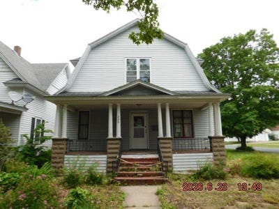 /international/us/230-s-main-street-elmwood-wi-110104153514/