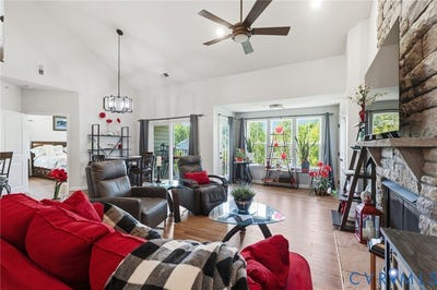 /international/us/1040-westwood-village-way-midlothian-va-110108201052/