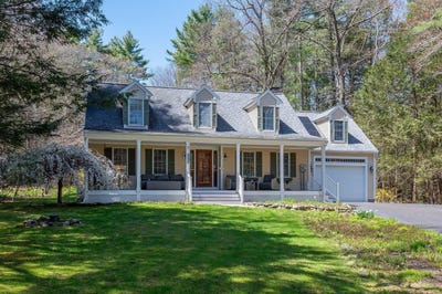/international/us/5-goodwin-road-hampton-falls-nh-110107925360/
