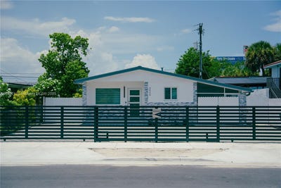 /international/us/4864-e-8th-ln-hialeah-fl-110101550042/?lang=it