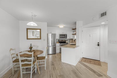 /international/us/1850-charlesmont-drive-indialantic-fl-110108424839/