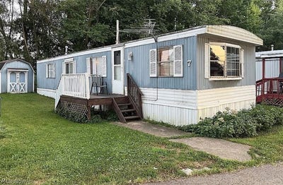 /international/us/4287-manchester-avenue-nw-north-lawrence-oh-110108575699/
