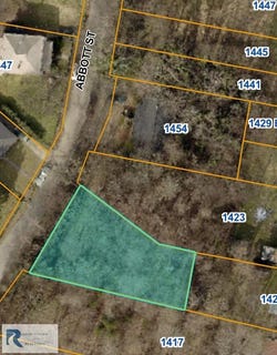/international/us/abbott-st-danville-va-110108238860/