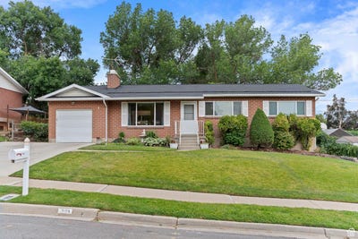 /international/us/383-w-3300-s-bountiful-ut-110101236896/