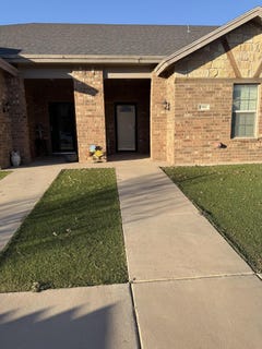 /international/us/3104-113th-street-lubbock-tx-110106679310/