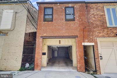 /international/us/105-s-chapel-st-baltimore-md-110100820881/