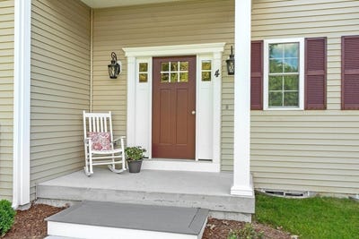 /international/us/4-jewett-rd-sterling-ma-110109011683/